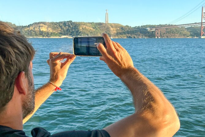 Lisbon Boat ride on Tagus river - Audio via QR Codes: How Much Narration You Really Get