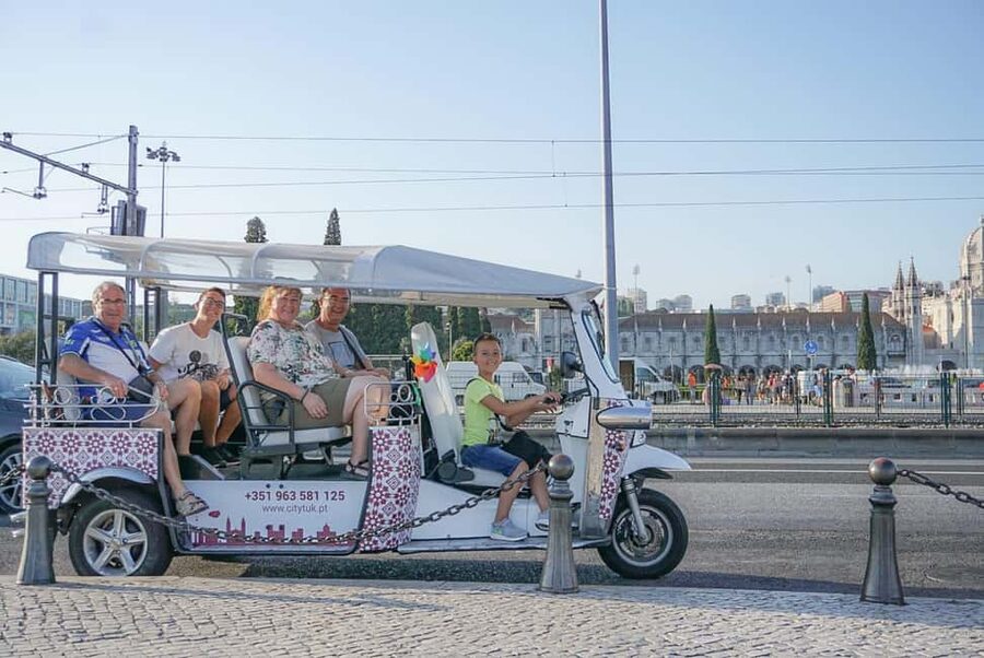 Lisbon: City Highlights Tour by Tuk Tuk - Saint Anthony Church and Santa Maria Maior in the same flow