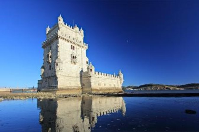 Lisbon: Dolphin Watching with Marine Biologist – Small Group - Small-Group Dolphin Watching From Lisbon, Done the Practical Way