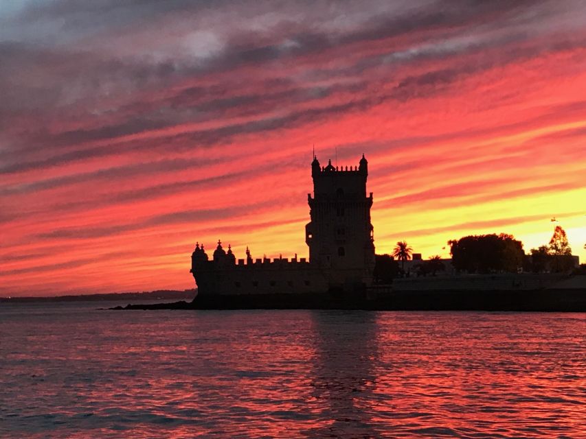 Lisbon: Enjoy a Sunset or Night Tagus River Sailboat Cruise - Practical Timeline: How the Experience Feels Over 2 Hours