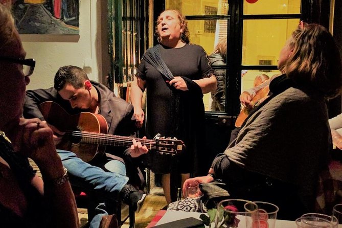 Lisbon Fado Experience: Walking Tour, Dinner and Live Music Show - Inside the Fado house: the music, the mood, and why it works