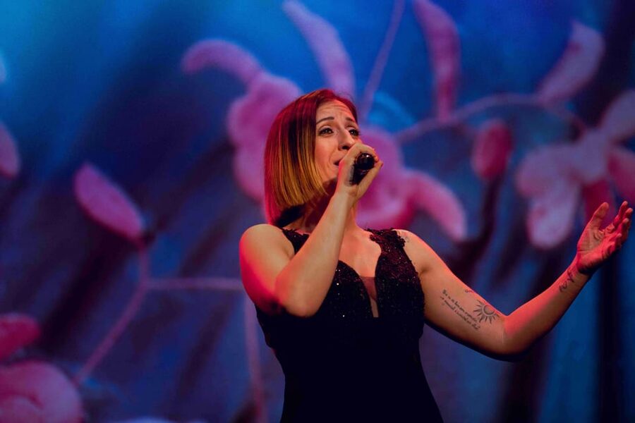 Lisbon: Fado in Chiado Live Show - The Lisbon images on screen, more than decoration