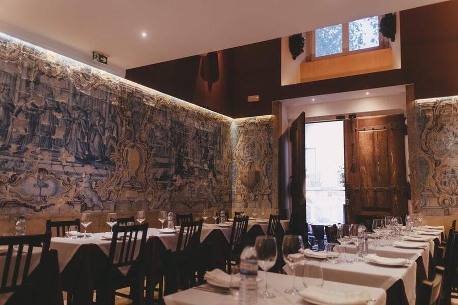 Lisbon: Fado Night with Dinner in a Typical Fado House - Who should book this Lisbon fado night, and who might skip it
