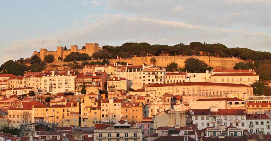 Lisbon: Full-Day Private Walking Sightseeing Tour - The tour’s history thread, Phoenicians to Roman Olissippo