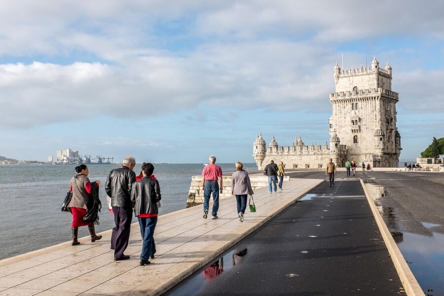 Lisbon: Half-Day City Tour - Getting oriented in Lisbon District, in about 4 hours
