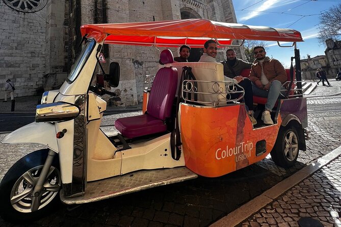 Lisbon Highlights: Private Tuk Tuk Tour Adventure Sightseeing - Passing São Vicente de Fora and Feira da Ladra: quick hits with story