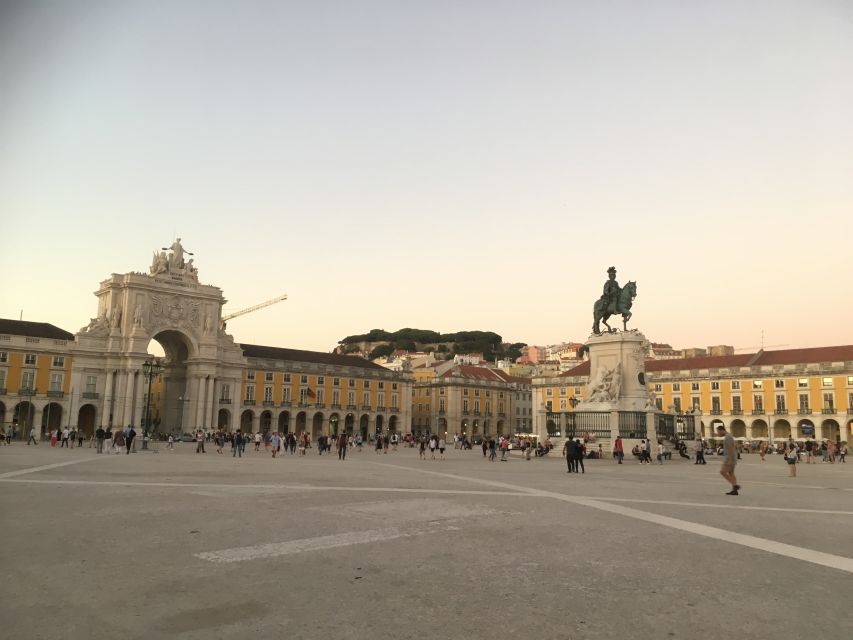 Lisbon: Hills, Alfama, and Mouraria Tour by Electric Bike - National Pantheon of Santa Engracia: the baroque moment with payoff views