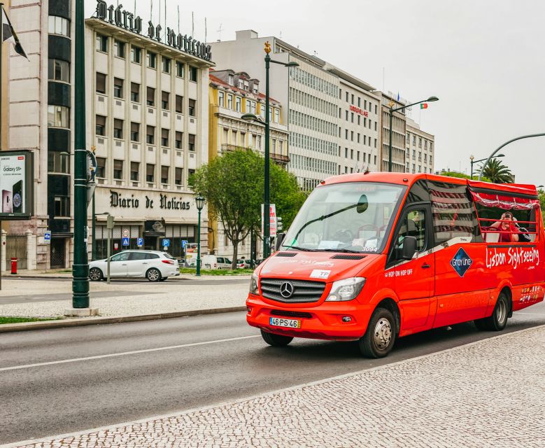 Lisbon: Hop-On Hop-Off Bus Tour - Uptown Purple Line: Shopping Stops, Colombo, and Lisbon Zoo