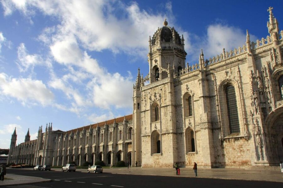 Lisbon: Jerónimos Monastery E-Ticket and Audio Guide - Jerónimos Monastery With an E-Ticket and Ready-to-Play Audio