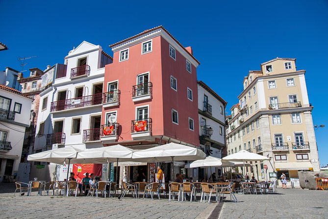 Lisbon Jewish Heritage and History - Private Tour Van - Chiado and Rossio Square: Families, Inquisition, and a Living Memory