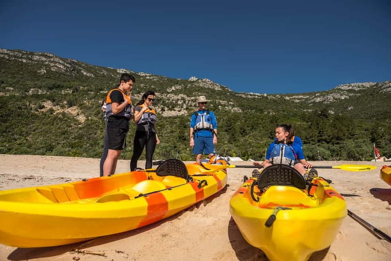 Lisbon: Kayak Tour Arrábida Natural Park, Setubal, Sesimbra - Where You Meet at Creiro’s Beach (and How Not to Overthink It)