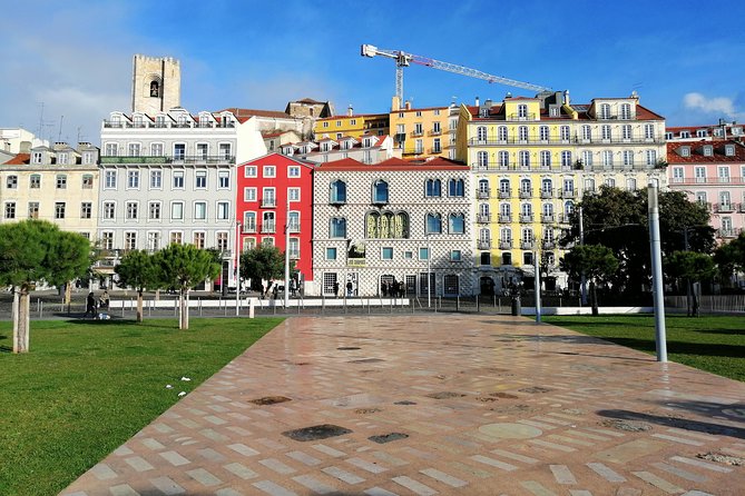 Lisbon Layover - How the guide and vehicle change the whole experience