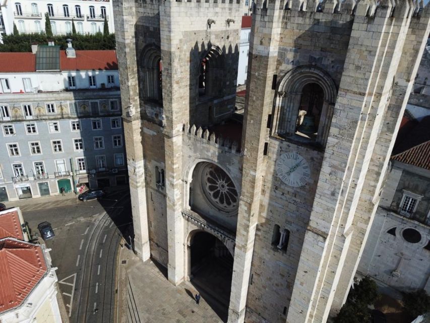 Lisbon: Lisbon Cathedral Entry Ticket - Price and value for the Upper Choir, Treasury, and basilica naves