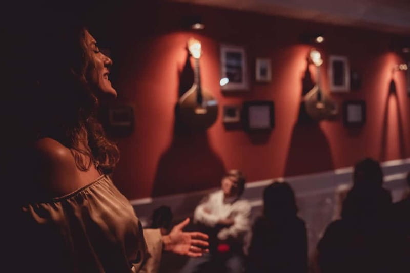 Lisbon: Live Fado Show with Port Wine at Lisboa em Fado - Should you book Lisboa em Fado?