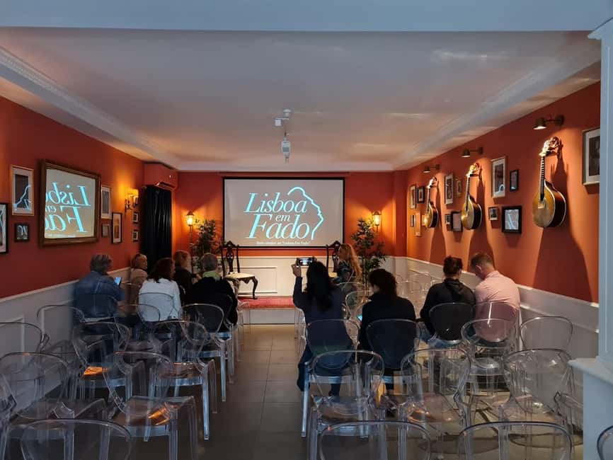 Lisbon: Live Fado Show with Port Wine at Lisboa em Fado - Who should book Lisboa em Fado, and who might skip