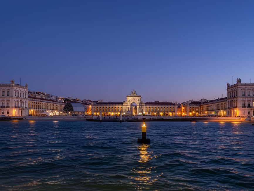 Lisbon Night Cruise: Illuminated Sights on the Tagus River - Belém Lighthouse and Belém Tower: the illuminated duo