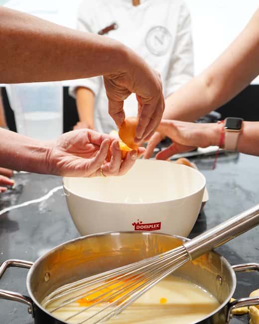 Lisbon: Pastel de Nata Masterclass at a Real Bakery - Puff pastry lamination, what you actually learn and why it matters