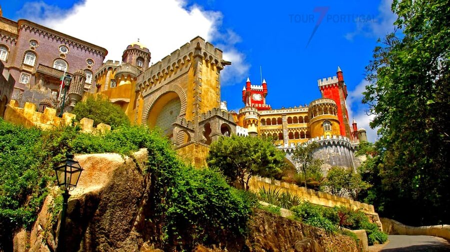 Lisbon: Pena Palace, Moorish Castle, Qta. Regaleira & Sintra - Monserrate Palace and Queluz: extra architecture without extra hassle