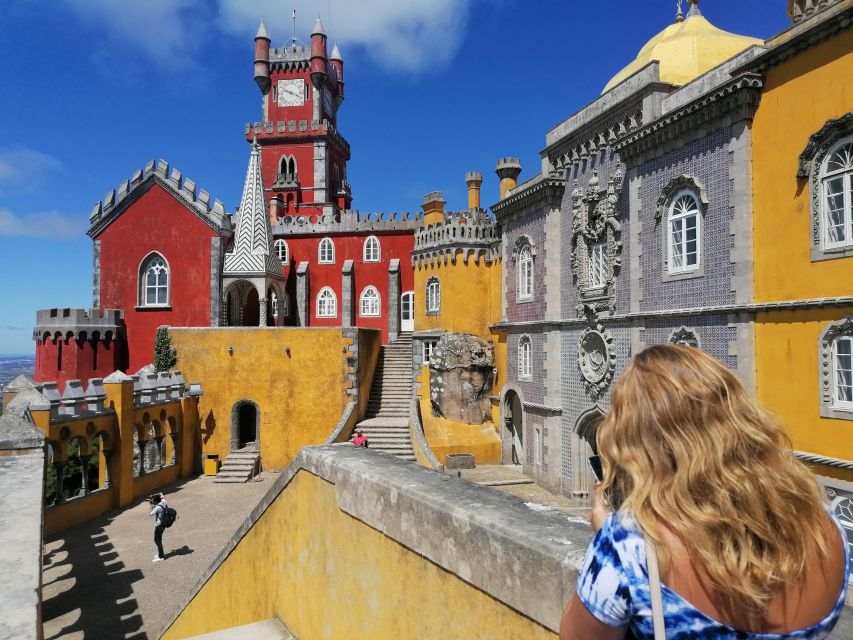 Lisbon: Pena, Regaleira & Atlantic Coast Tour with a Local - Sintra historic center walk and included pastries