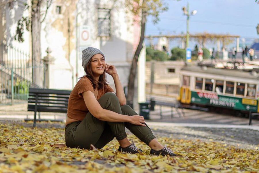 Lisbon: Photoshoot with a Professional Local Photographer - Rua Augusta Arch and Praça do Comércio: your first Lisbon “wow” frames