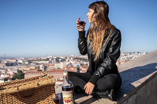 Lisbon Private 5-Hour Eco Tuk-Tuk Tour with Local Tastings - Moorish Quarter and Graça: tiled facades, multicultural flavors, and hilltop viewpoints