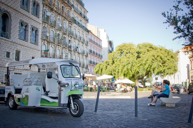 Lisbon Private 5-Hour Eco Tuk-Tuk Tour with Local Tastings - Miradouro Senhora do Monte and São Pedro de Alcântara: your best photos in the least time