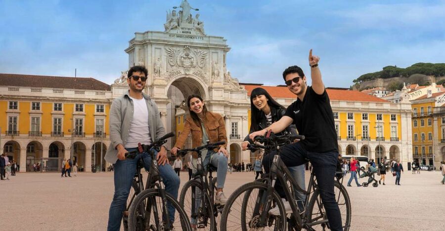 Lisbon: Private Boat Trip, Guided Walking Tour, Bike & Tram - Why this Lisbon mix works: walk, pedal, then float
