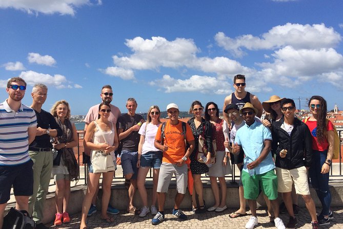 Lisbon Private Tour - The best introduction to the city - Portas do Sol and Santa Luzia: Viewpoints That Actually Feel Worth the Steps