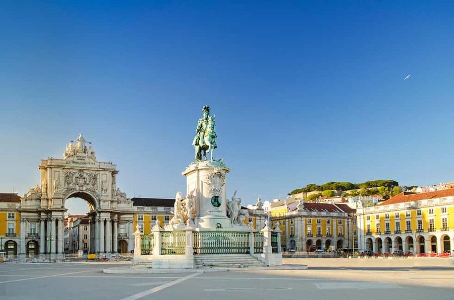 Lisbon: Private Tuk-Tuk City Tour With Local Guide - Choosing the right tour length for your Lisbon day