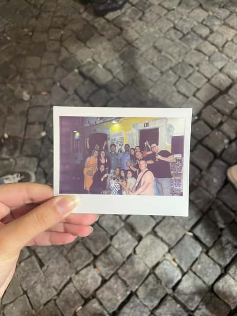 Lisbon: Pub Crawl with Open Bar (Premium Upgrade Available) - Cais do Sodré Finish: Skip Lines, Then Hit the Club Mode