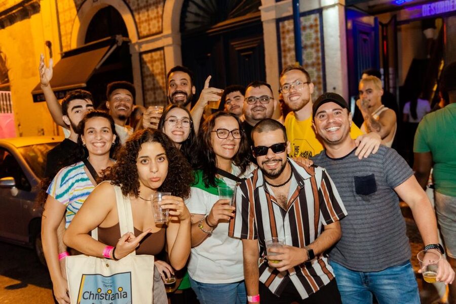 Lisbon: Pub Crawl with Open Bar, Shots & VIP Club Entry - What the guide does beyond pouring drinks