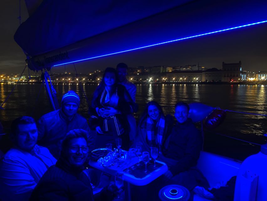 Lisbon: Sailboat Tour w/ Local Guide and Open Bar Green Wine - Sunset sailing timing: book it around the real sunset time