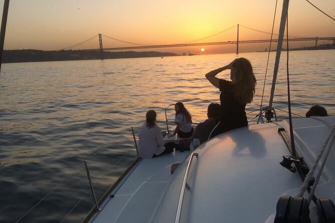 Lisbon Sailing Catamaran Public Cruise with drinks - Drinks, comfort, and the vibe on a public catamaran