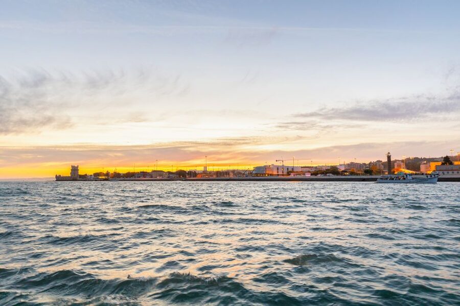 Lisbon: Sailing Tour on the Tagus River - Tagus River Sailing in Lisbon: What You Really Experience