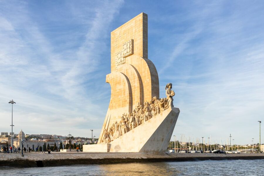 Lisbon: Sailing Tour on the Tagus River - The Return Route: Christ the King and Belem Tower