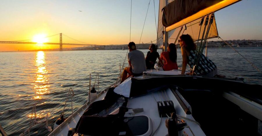 Lisbon: Sailing Tour with Wine and Snacks - The Route: Belem, Commerce Square, Cristo-Rei, and Under the 25 de Abril Bridge