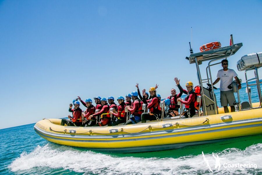 Lisbon: Sesimbra/Arrábida Natural Park Coasteering Adventure - Who should book this coasteering adventure (and who should not)