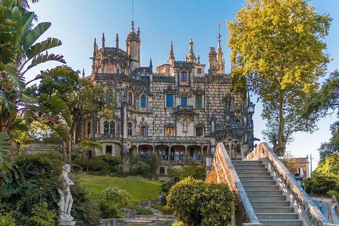 Lisbon: Sintra Half-Day Guided Tour with Pena Palace Tickets - Old Sintra on foot: Piriquita sweets and a real town rhythm