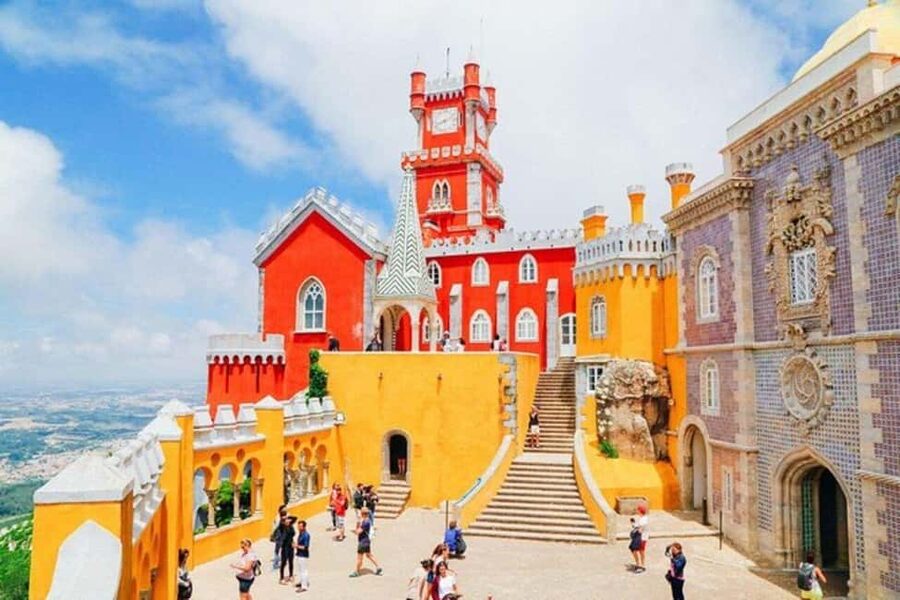 Lisbon: Sintra, Pena, Moorish Castle, Regaleira & Cascais - Pickup, your guide, and why it feels less stressful than DIY