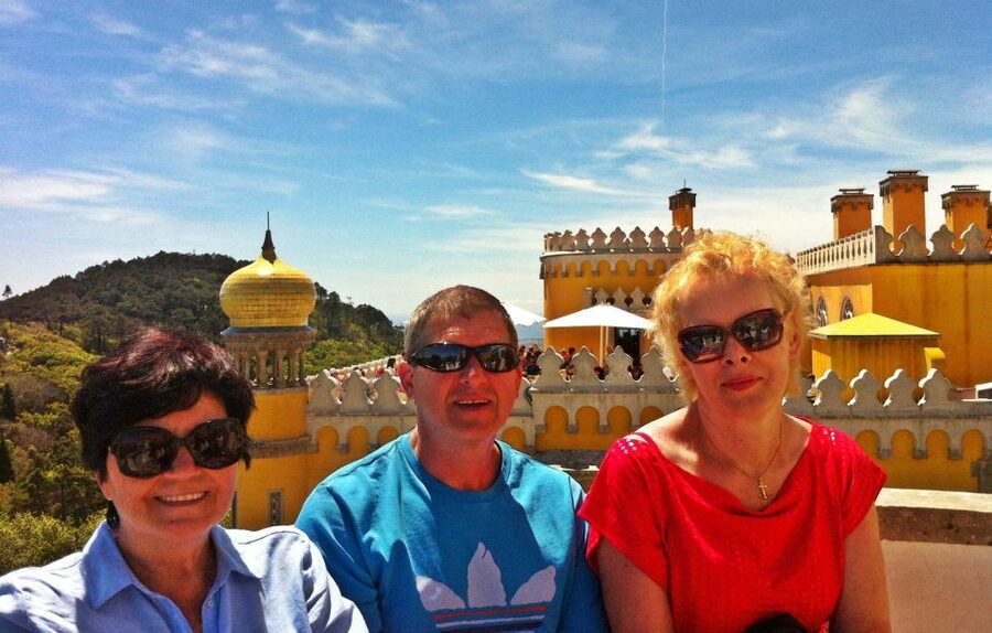 Lisbon: Sintra & Pena Palace Half-Day Tour with Hotel Pickup - Hotel Pickup in Lisbon, and Why It Changes the Day