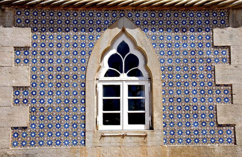 Lisbon: Sintra, Pena, Regaleira, Roca, Cascais (with pickup) - Should you book it