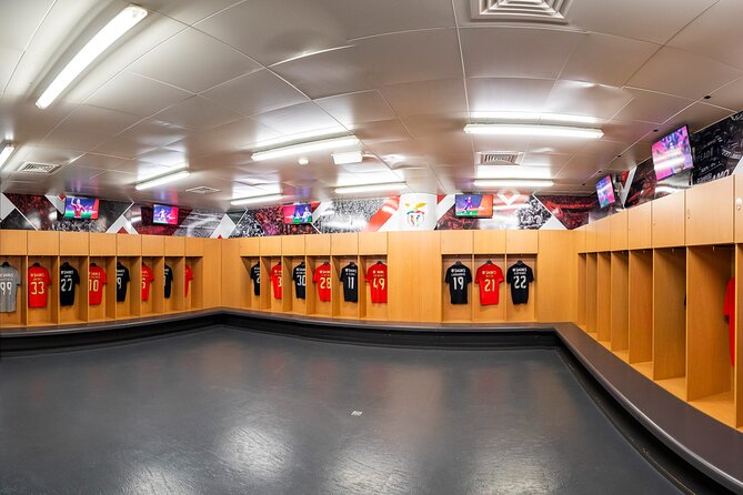 Lisbon SL Benfica Stadium & Museum Tour with Scarf - Who should book this Benfica stadium and museum tour?