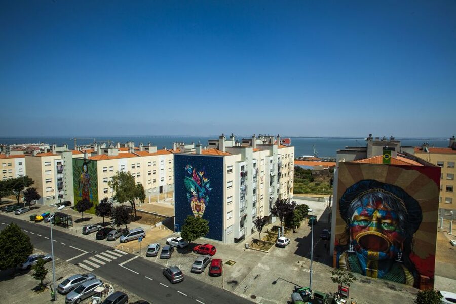 Lisbon: Street Art Tuk Tuk Tour - Art deco industrial warehouses and factory-worker neighborhoods