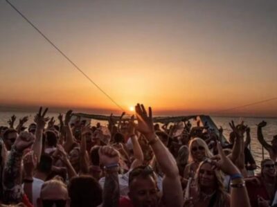 Sunset Boat Party Cruise with DJ and Open Bar