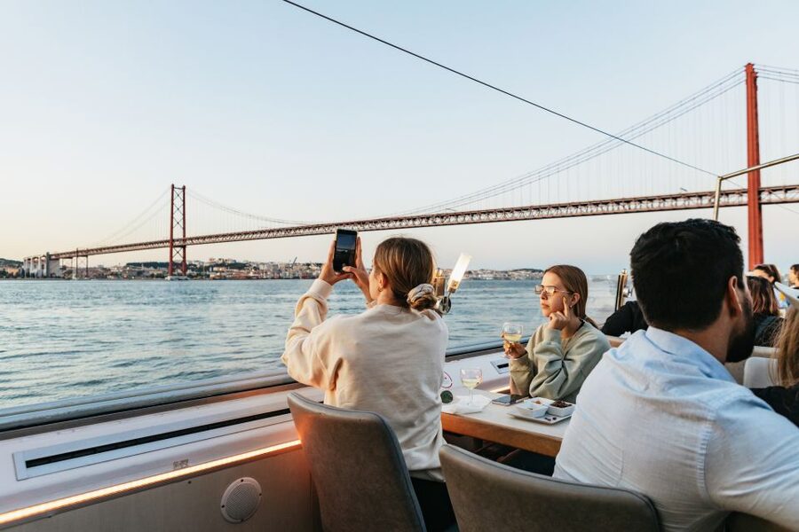 Lisbon: Sunset Cruise with Welcome Drink and Snacks - Key highlights you’ll actually feel on board