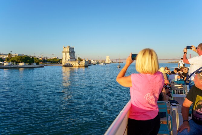 Lisbon Sunset Cruise with Wine and Snacks - Wine and snacks: what’s included, and how filling it feels