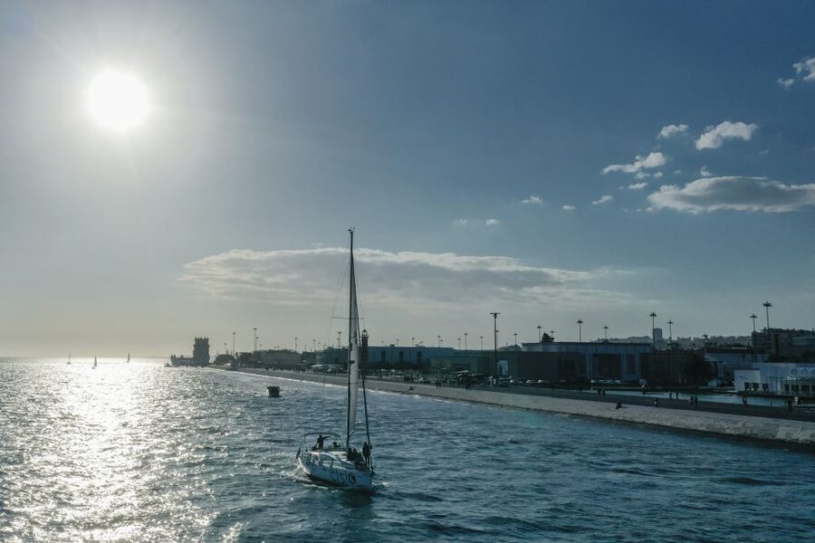 Lisbon: Tagus River Sailboat Tour - Entering the Cruise at Doca do Espanhol in Alcântara