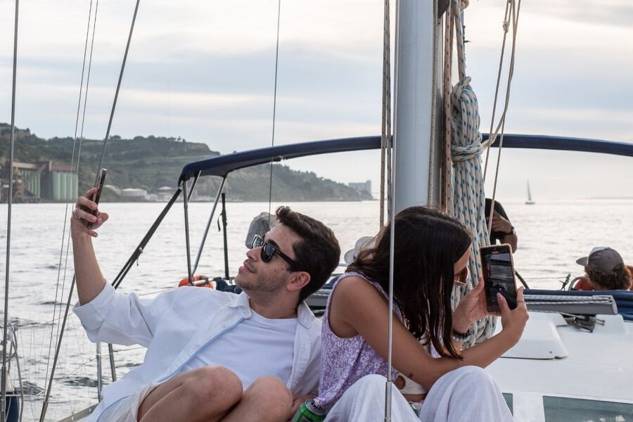 Lisbon: Tagus River Sunset Cruise with Drinks - Why this Tagus River sunset cruise feels different