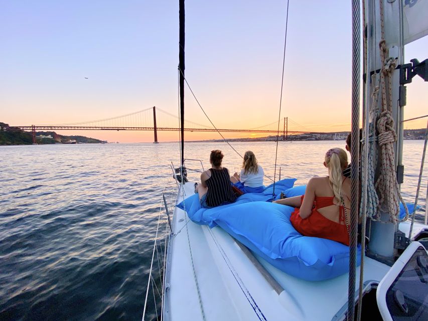 Lisbon: Tagus River Sunset Cruise with Drinks - Cacilhas and Christ the King: skyline angles you cannot fake