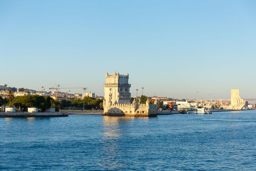 Lisbon: Tagus River Sunset Tour with Snacks and Drink - Alfama and the Belém approach: color from a different angle
